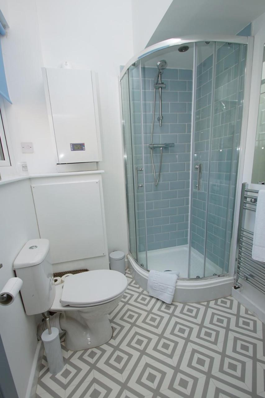 Loft Style Apartment For 4, 1 Broadhurst Court, Close To Town, Station & Hospital Stockport Buitenkant foto